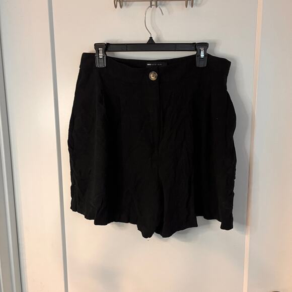 ASOS Black High Waist Women Shorts - Picture 3 of 8